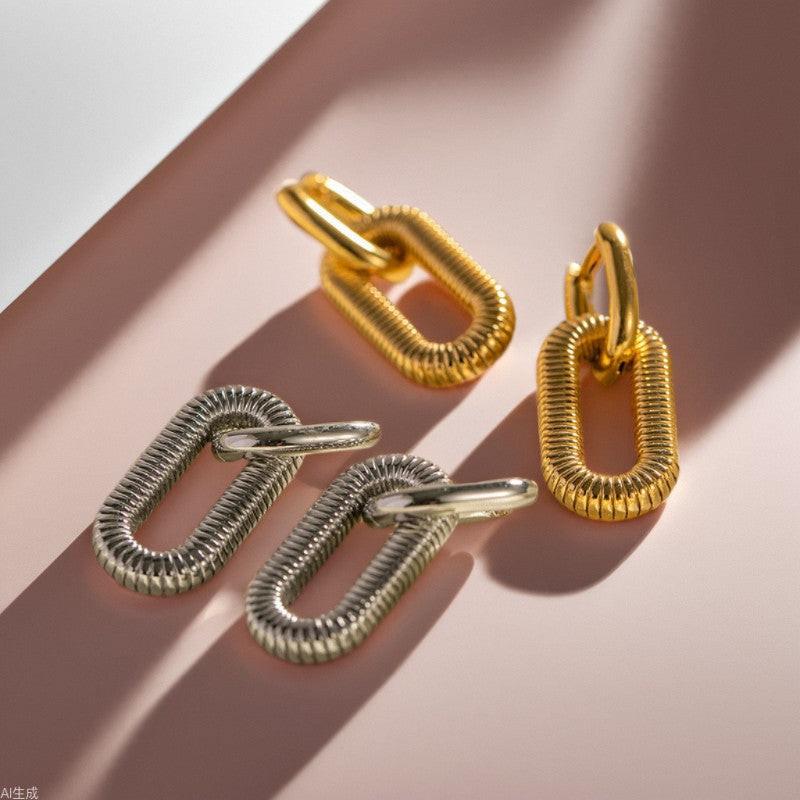 Boucles Étreinte Moderne.